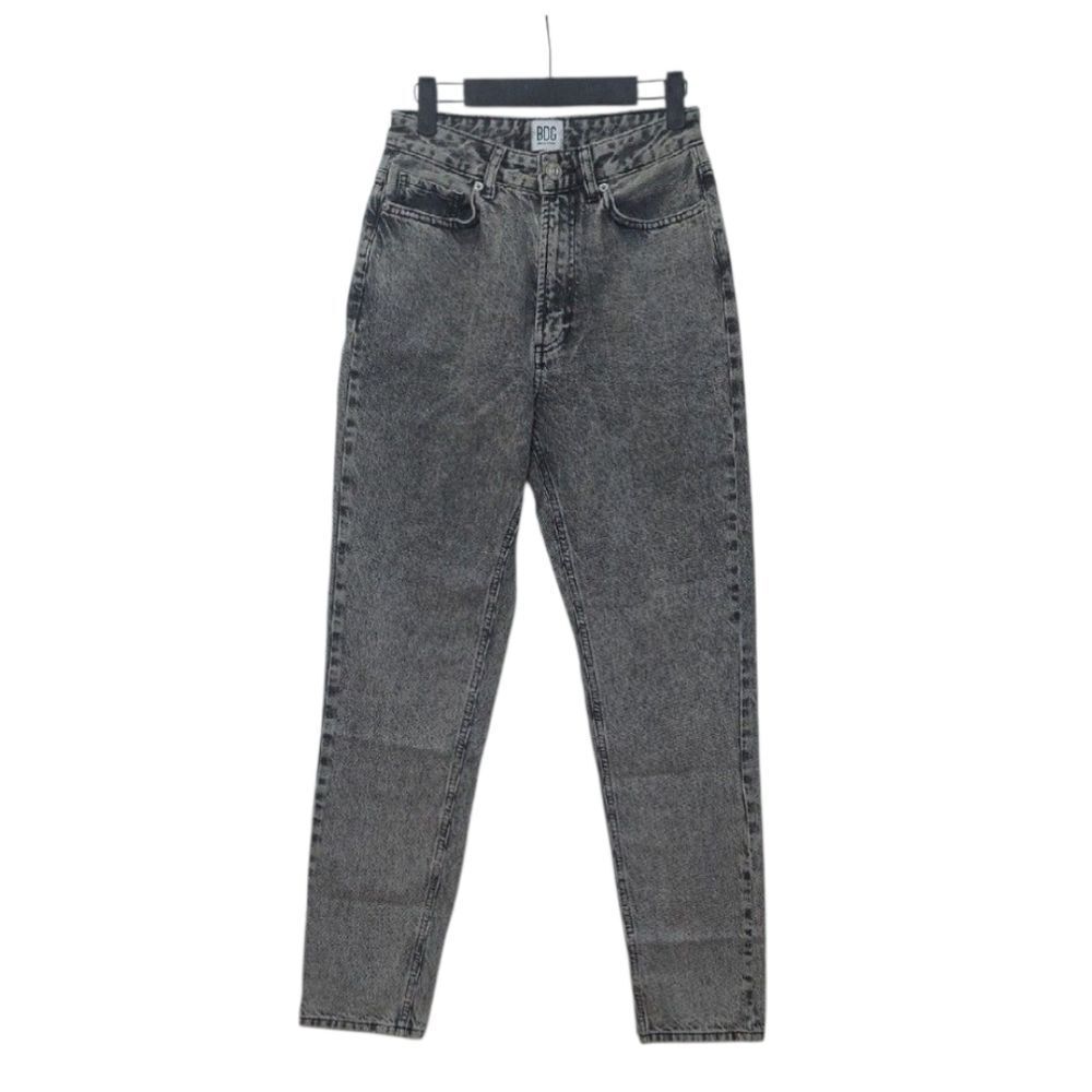 BDG Urban Outfitters Mom High-Rice Black Acid Wash Jeans